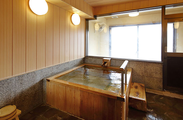 Family bath room